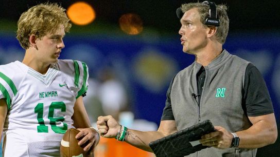 Book excerpt details everything Arch Manning's high school head coach had to deal with during his recruitment . Photo by Matthew Hinton (Athens Banner-Herald)